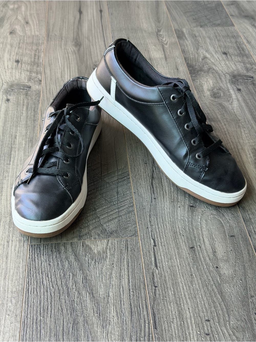 Modern Sperry Topsider Charter Lace Up Memory Foam Sneaker-9.